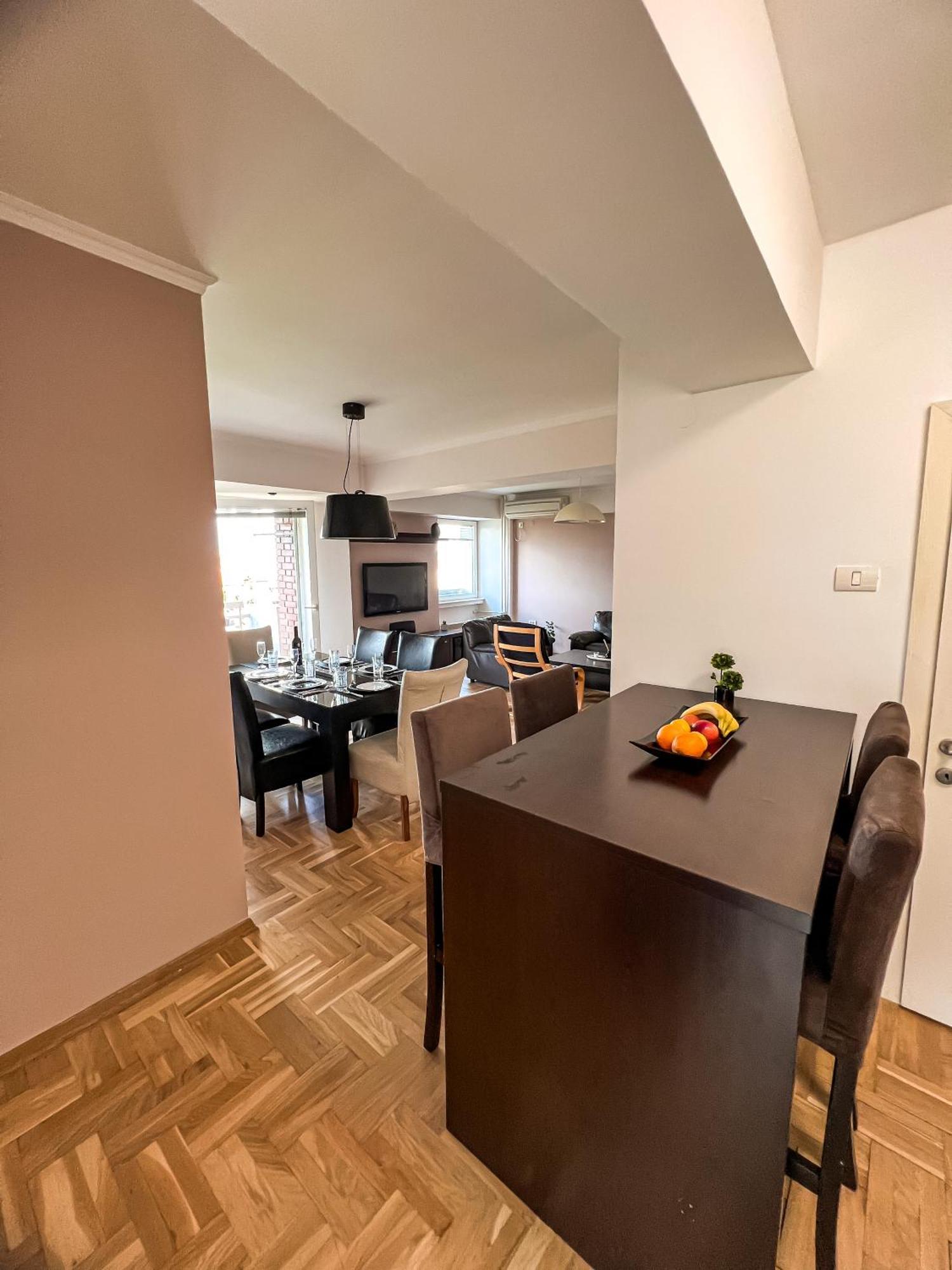 Centre Luxury Apartment Skopje Zewnętrze zdjęcie